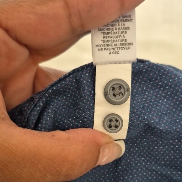 Banana Republic Men's Dark Blue Button-Down Shirt - Picture 10 of 16